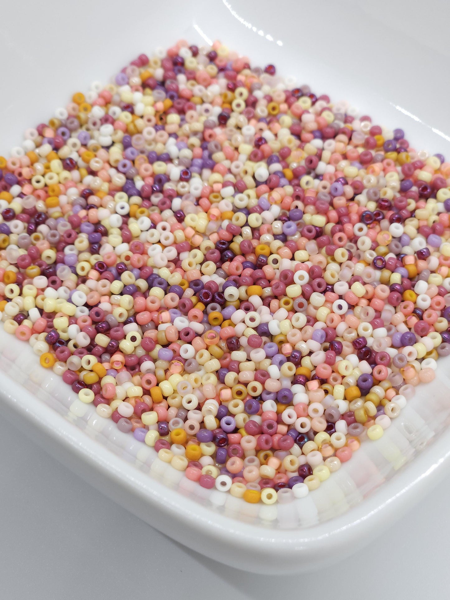 Cloudberry | Miyuki Rocailles Seed Beads Mix | 15g Premium Japanese Glass Beads for Jewelry Making & Crafts | Sunset Tones