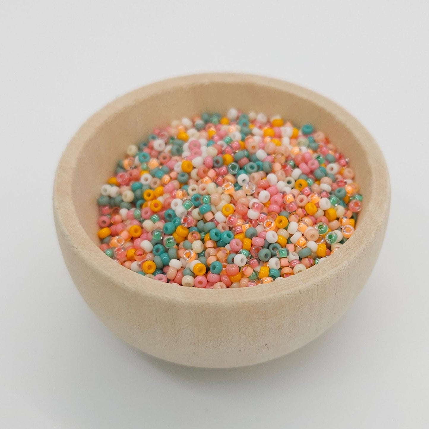 Guava Cream Miyuki Rocailles Seed Beads Mix 11/0 Japanese Glass Round Beads, Jewelry Making, Bead Embroidery, Loom, 15 grams