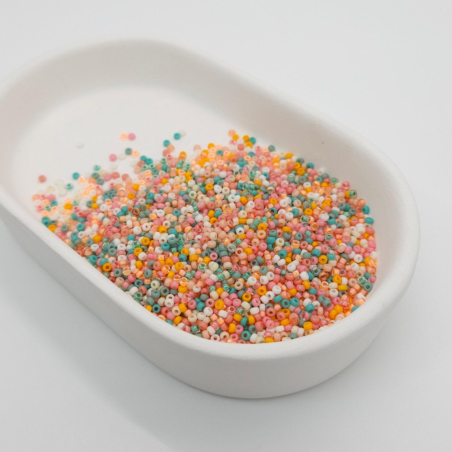 Guava Cream Miyuki Rocailles Seed Beads Mix 11/0 Japanese Glass Round Beads, Jewelry Making, Bead Embroidery, Loom, 15 grams